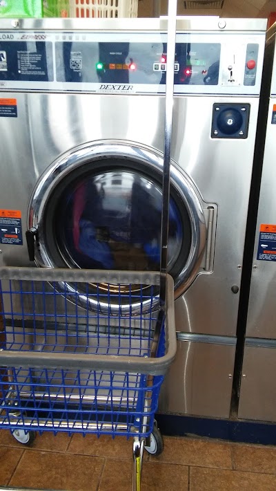 Golden Wash Laundromat