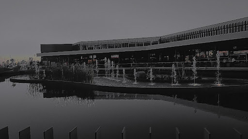 Galerías Garden