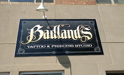 Badlands Tattoo And Piercing
