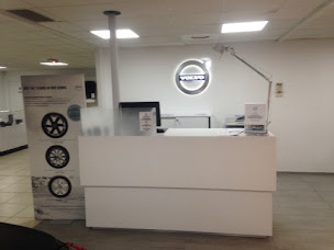 Photo n°17 de VOLVO Marseille à Marseille (Magasin d'accessoires automobiles)