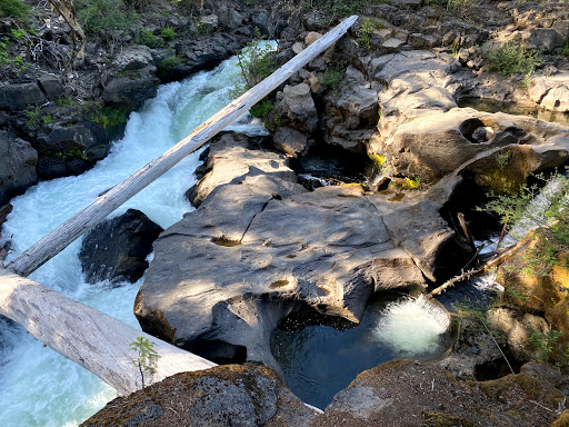 Rogue River Gorge Falls - Thumbnail