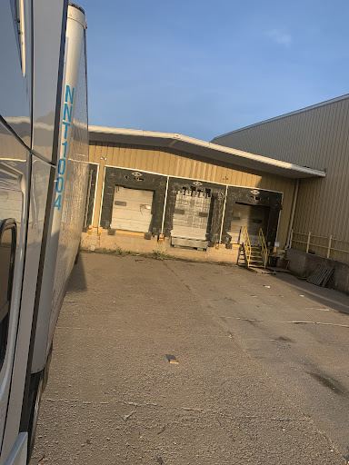 F & S Warehouse