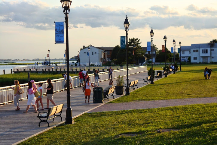 Sapphire Yacht Charters by null