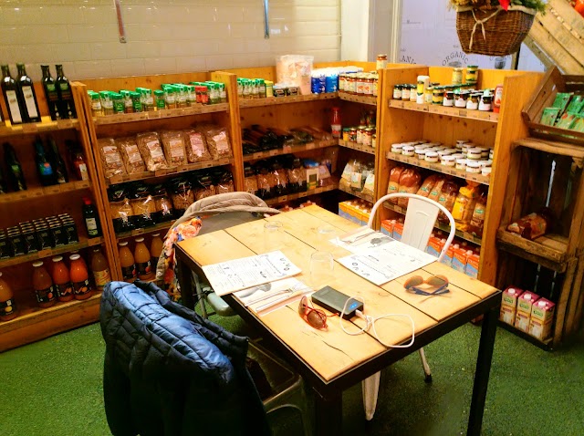 Woki Organic Market Plaça Catalunya