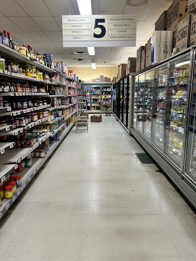 Dean's Valu-mart Gore Bay - Thumbnail