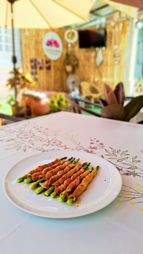 Café & Bar Lotus Pond Samui