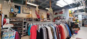 Photo n°2 de Ressources&Vous, la boutique solidaire au Perray à Le Perray-en-Yvelines (Magasin)