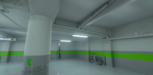 Parking Spot - Γκαράζ για πάρκινγκ