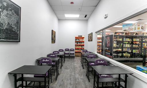 CLOUD LIQUORS - Visual