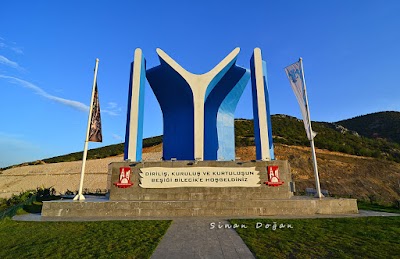 Kayı Boyu Anıtı