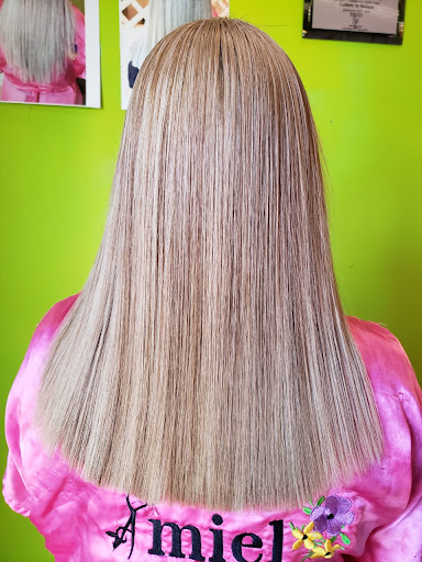 Amiel Salon de Belleza