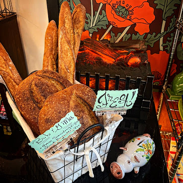 The Golden Poppy Market by null