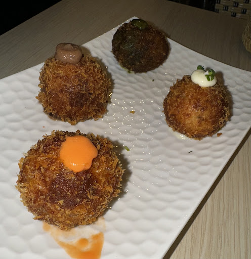 Hakuna Tapas - Visual