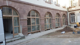 Photo n°4 de SARL MENUISERIE CLAUDE à Giromagny (Agence immobilière)