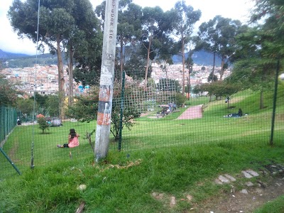 Photos of Villa de los Alpes Park