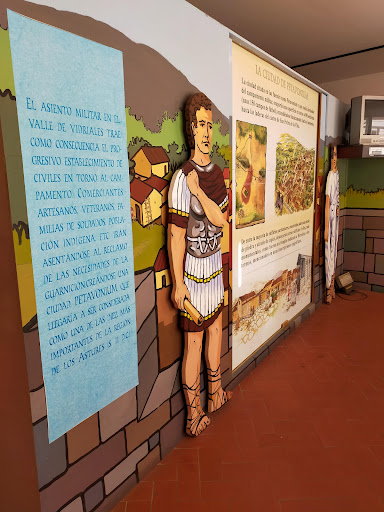 Centro de Interpretación de los Campamentos Romanos y Museo Arqueológico - Thumbnail