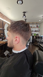 Photo n°9 de Frenchy Barber à Saint-Germain-en-Laye (Barbier)