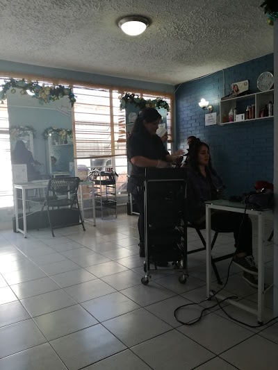 Photos of Ruth's Beauty Sal&ograve;n