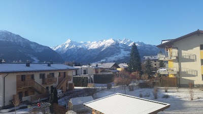 Photos of AlpenParks Residence Zell am See - Areitbahn 4*