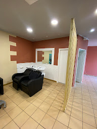 Photo n°8 de Solar peinture - Peintre en bâtiment à Roaillan (Peintre en bâtiment)