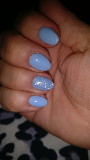 Natalies Professional Nails - Thumbnail
