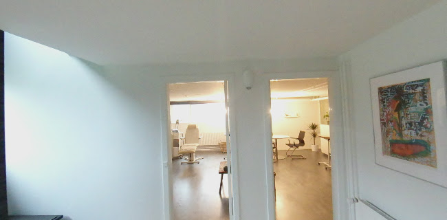 Klinik Larbach - Cryosauna, Fedtfrysning og Coollifting - Skønhedssalon