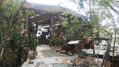 Photos of Nani's Kitengela Glass Research & Training Trust
