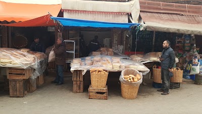 Photos of Commercial composite Zeghanghane
