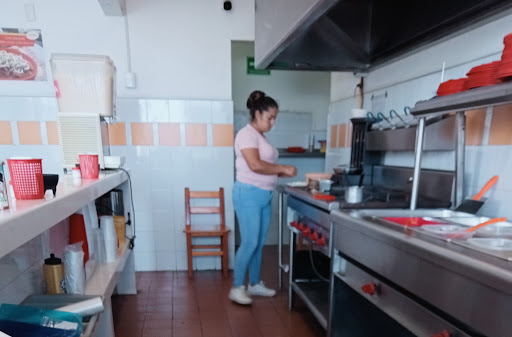 La fonda de las Gordas - Thumbnail