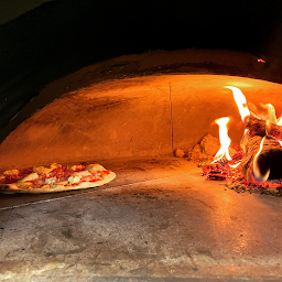 Photo n°1 de CAMION PIZZA ESTRES-SAINT-DENIS (La maison de la pizza) à Estrées-Saint-Denis (Restaurant)