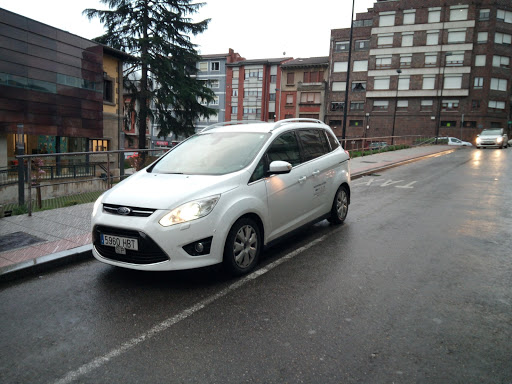 Concesionario Ford Autominesa Gallery - Spain