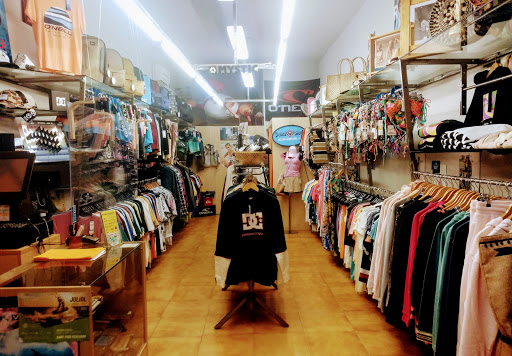 Surf Shop Outlet Gallery - Spain