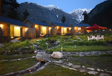 Grey Walls Mountain Huts & Cottages Naran