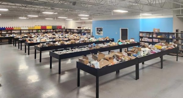 Sunshine Bin Store and Surplus photo 2