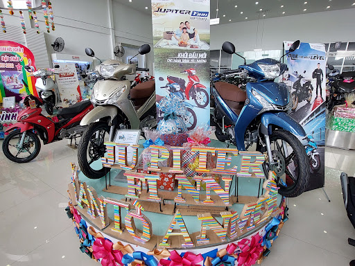 YAMAHA