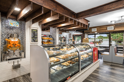 Cali Bakery - Visual