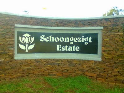 Photos of Schoongezigt Estate