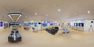 Photo n°9 de Boutique SFR La Valette du Var à La Valette-du-Var (Opérateur téléphonique)