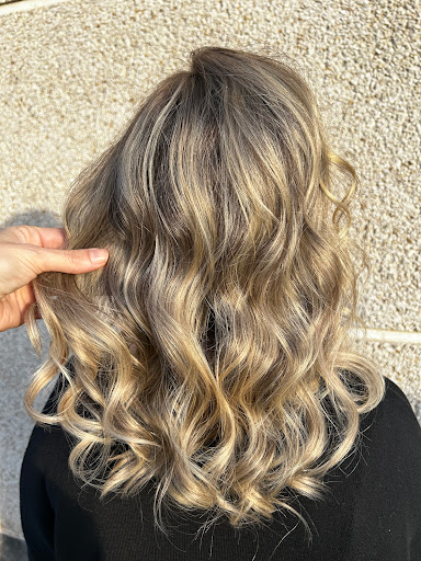Perruqueria La Pinta "Carme Cabello" - Thumbnail