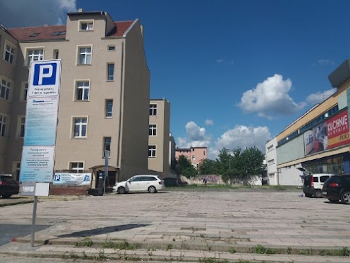 * Parking Płatny Niestrzeżony * PROMOCJA * 1,50zł/h * ABONAMENTY *, Author: Bartosz Smarz