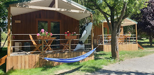 Photo n°35 de Camping du Lac à La Roche-de-Rame (Terrain de camping)