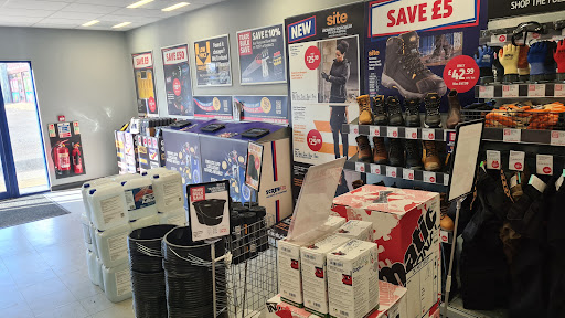 Screwfix Folkestone - Visual