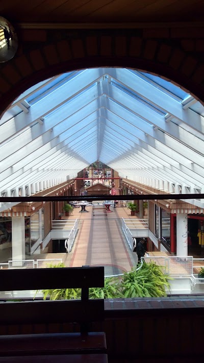 Photos of Centro Comercial Sebasti&aacute;n de Belalc&aacute;zar