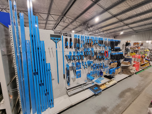 David O Jones Mitre 10 Ararat