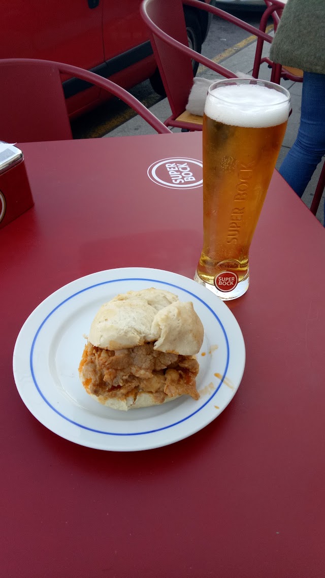 O Astro Cervejaria Petisqueira