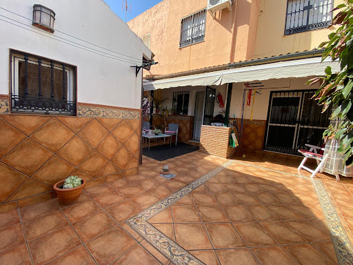Masterhouse - Visual