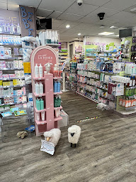 Photo n°16 de PHARMACIE ISSY EPINETTES - pharmacy à Issy-les-Moulineaux (Parapharmacie)