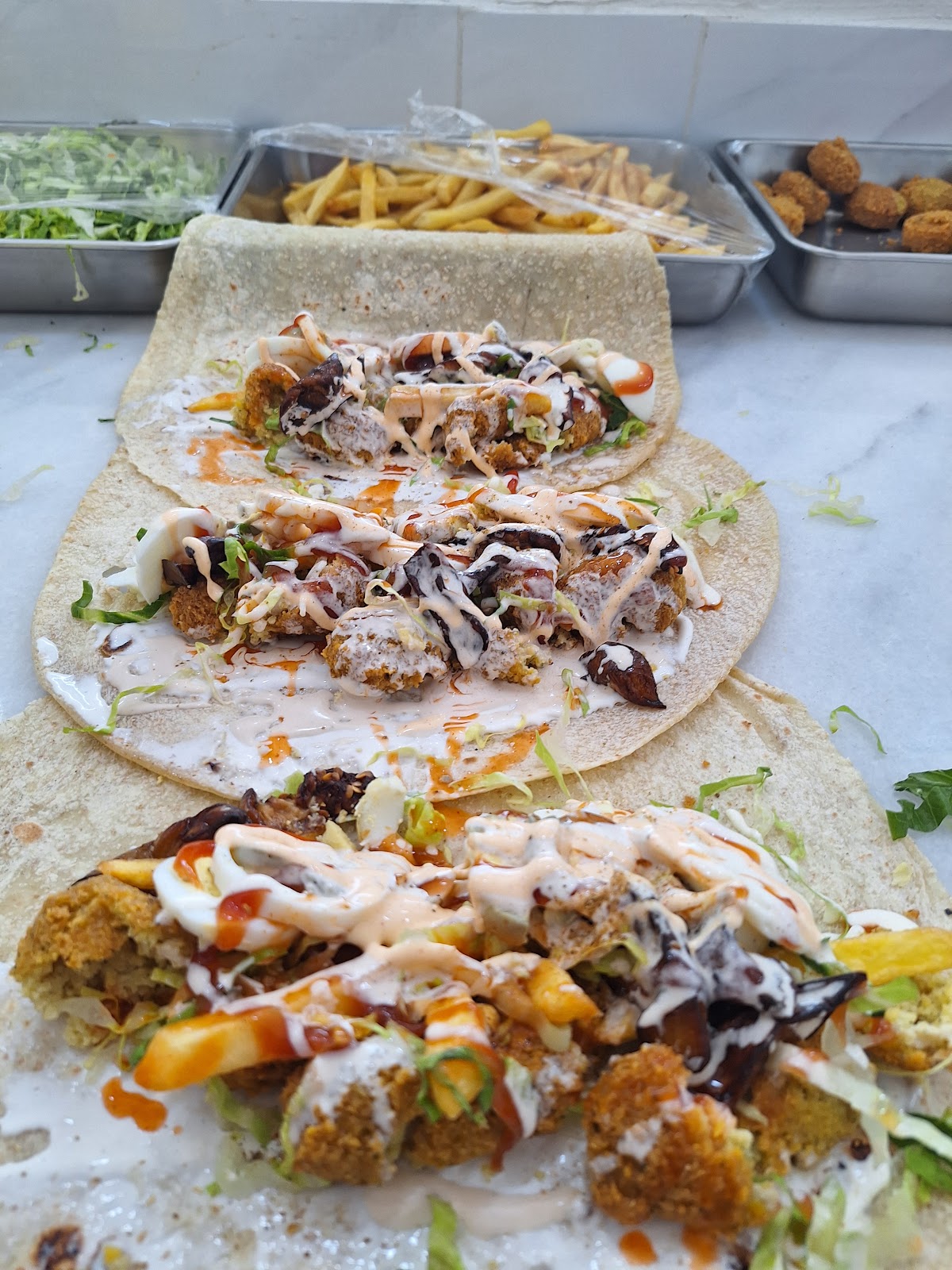 بوفية شعلة المبدع للوجبات السريعه والبروست1 - صورة 2