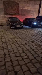 Photo n°8 de ELEGANCE TRAVELS à Compiègne (Service de chauffeur privé)