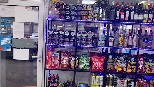 Bild: Festhallen kiosk 01 Innenansichten